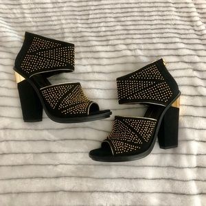 Dolce Vita open toe gold and black heels